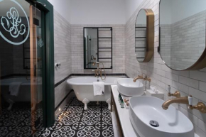 HAGLEY PARK EAST RESIDENCE